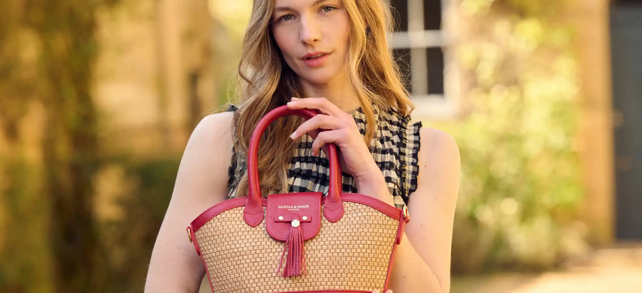 Fairfax & Favor Cherry Banner