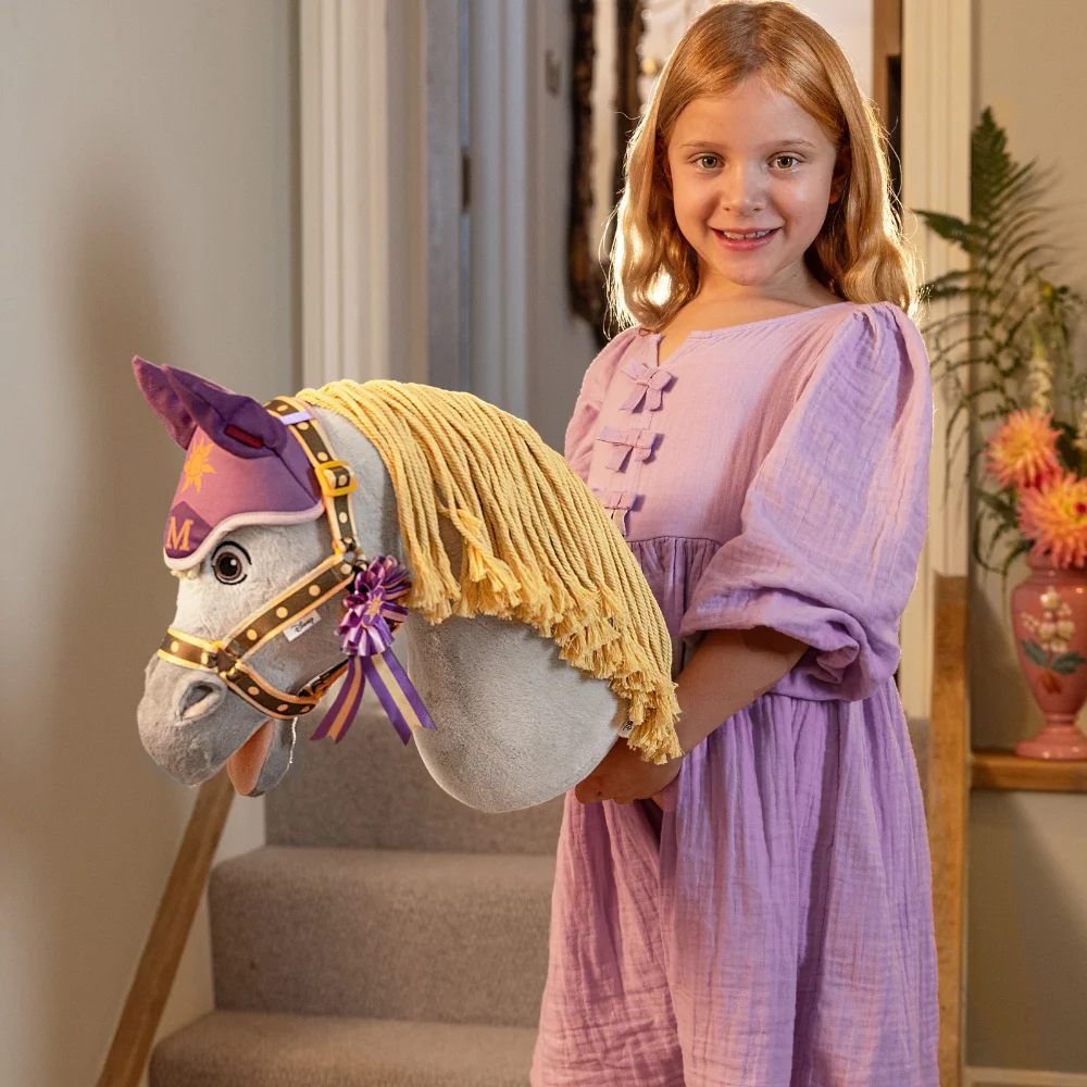 LeMieux X Disney Hobby Horse Maximus 1