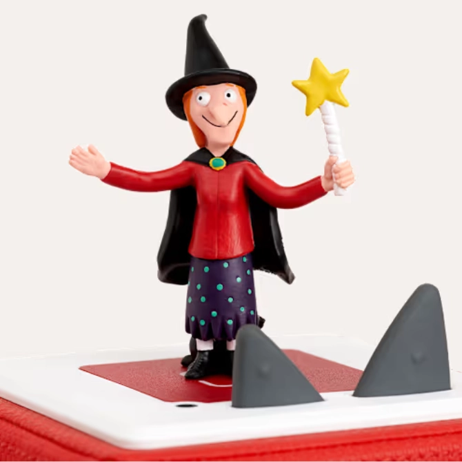 Tonies Room on the Broom