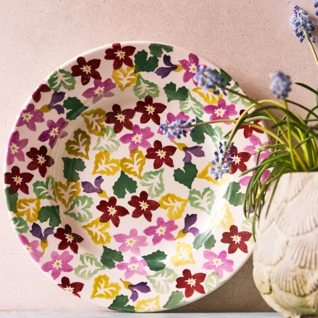 Emma Bridgewater Sweet Violets Medium Dinner Plate 8.5''