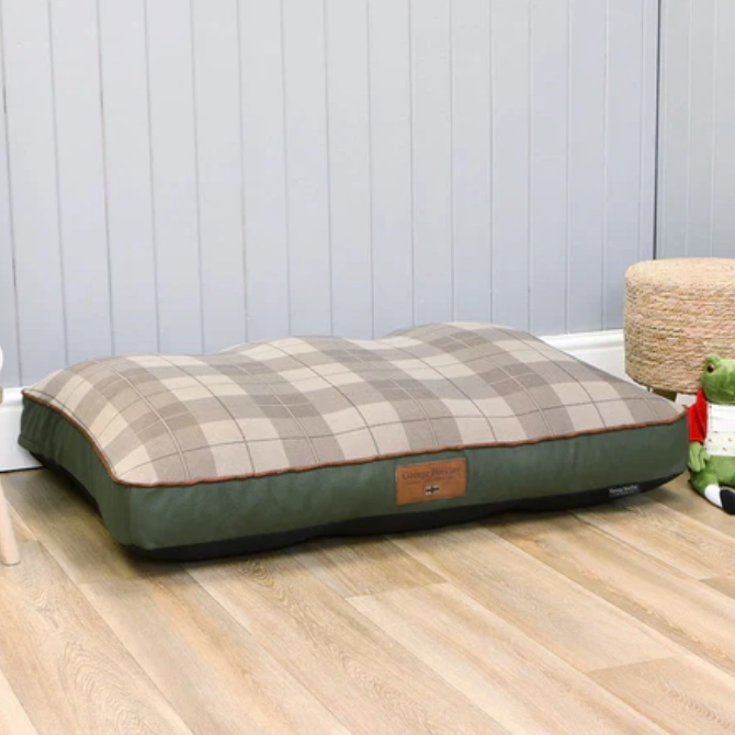 George Barclay Heritage Orthopaedic Blend Dog Mattress Emerald